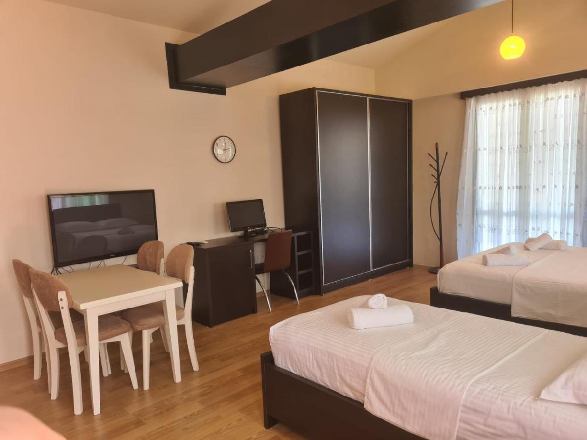 Vila 32 Berat Zewnętrze zdjęcie